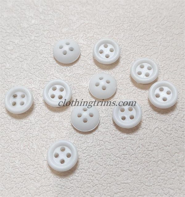 1253 white rubber buttons 03
