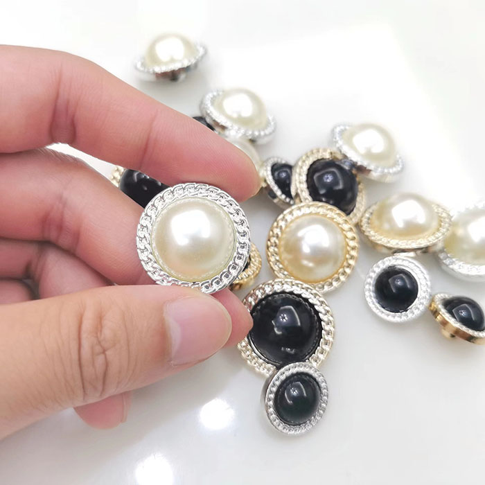 CT021 plastic buttons 01