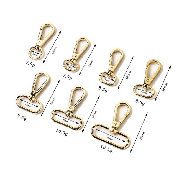 light gold lobster claw clasp